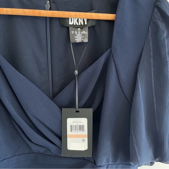 DKNY Women’s Cocktail Dress size 2 Navy Blue Full Length Pouf Sleeve Mermaid - Picture 7 of 15